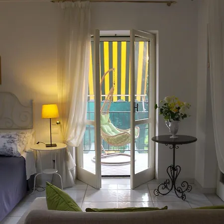 B&B Massico Apartments Frühstückspension 3*