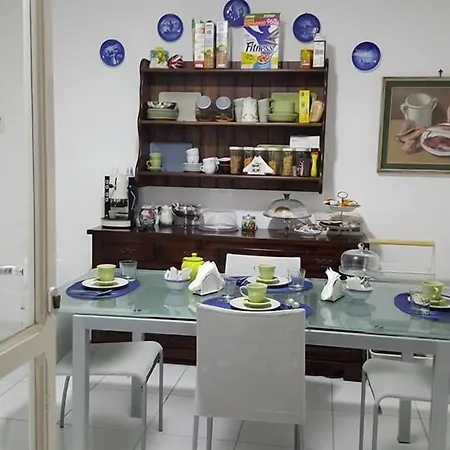 Alojamento de Acomodação e Pequeno-almoço Massico Sant'Agnello