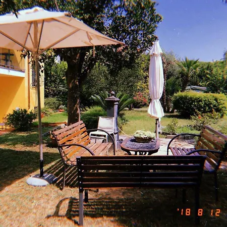 Massico Bed & Breakfast 3*